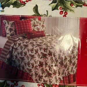 Christmas winter berries duvet